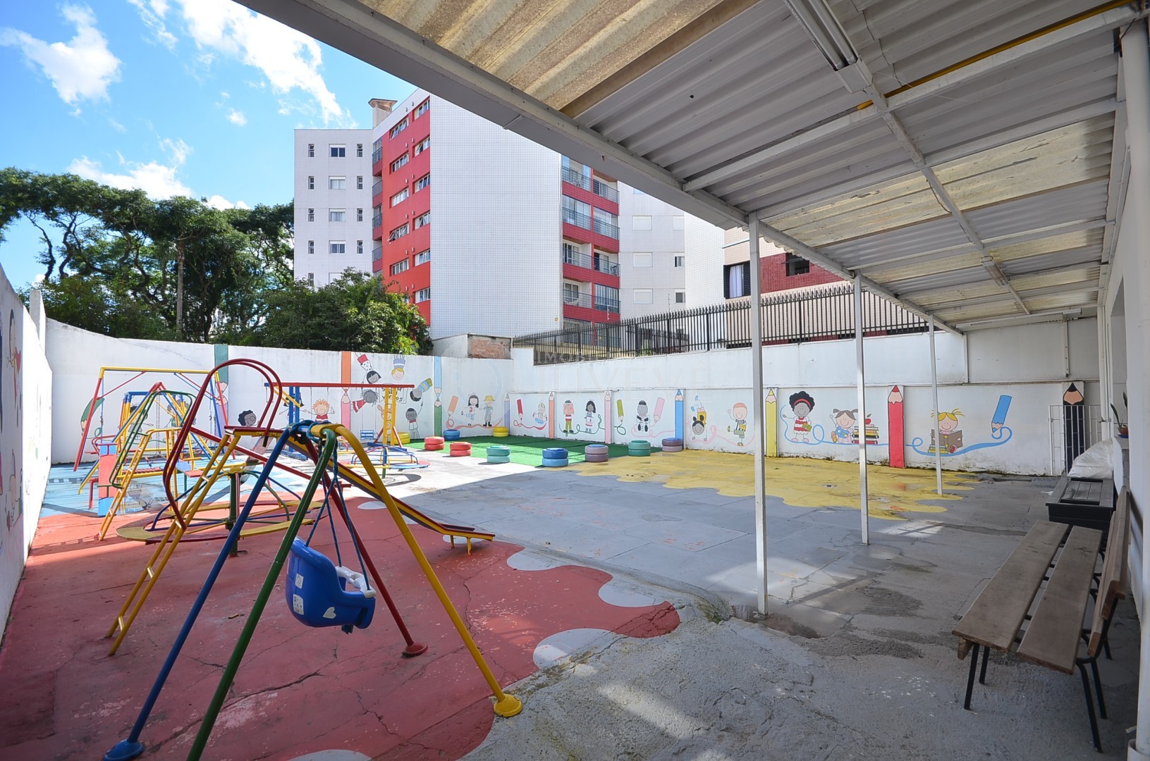 Casa Comercial
