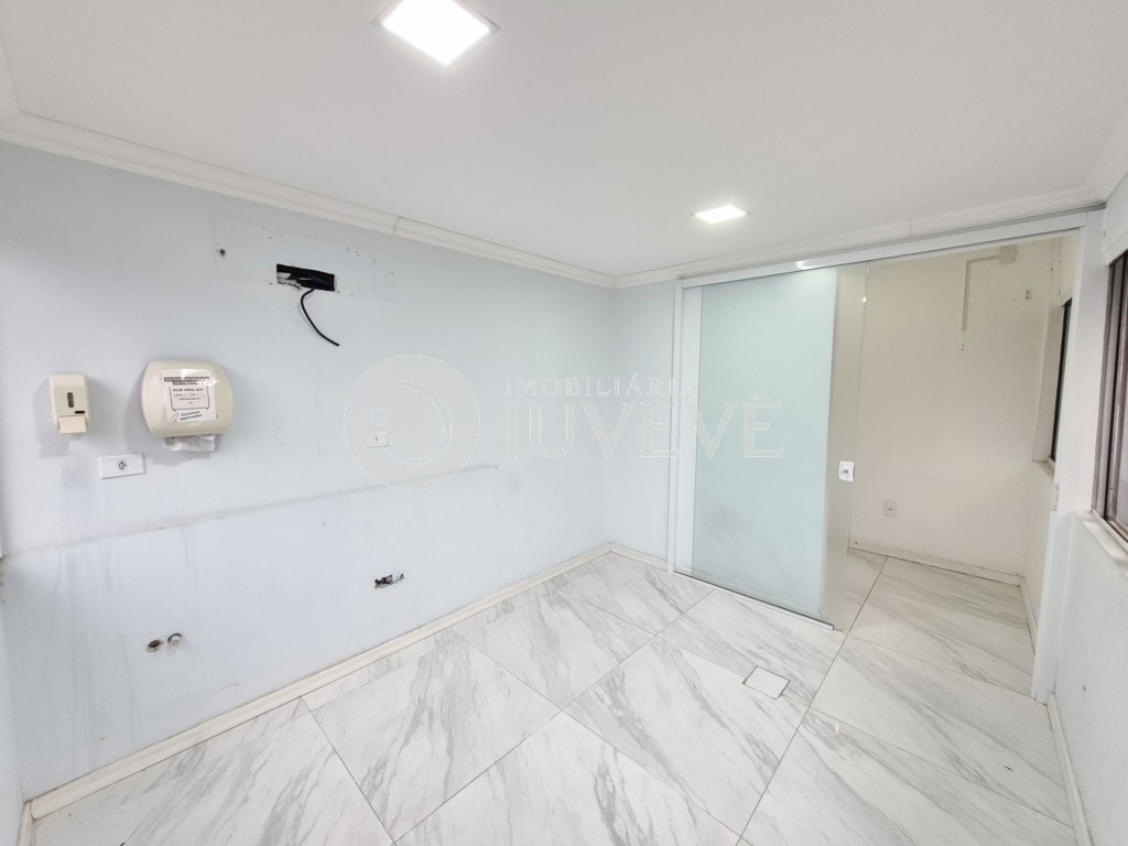 Casa Comercial