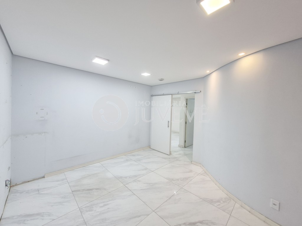Casa Comercial