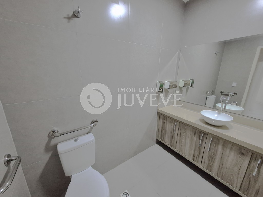 Casa Comercial