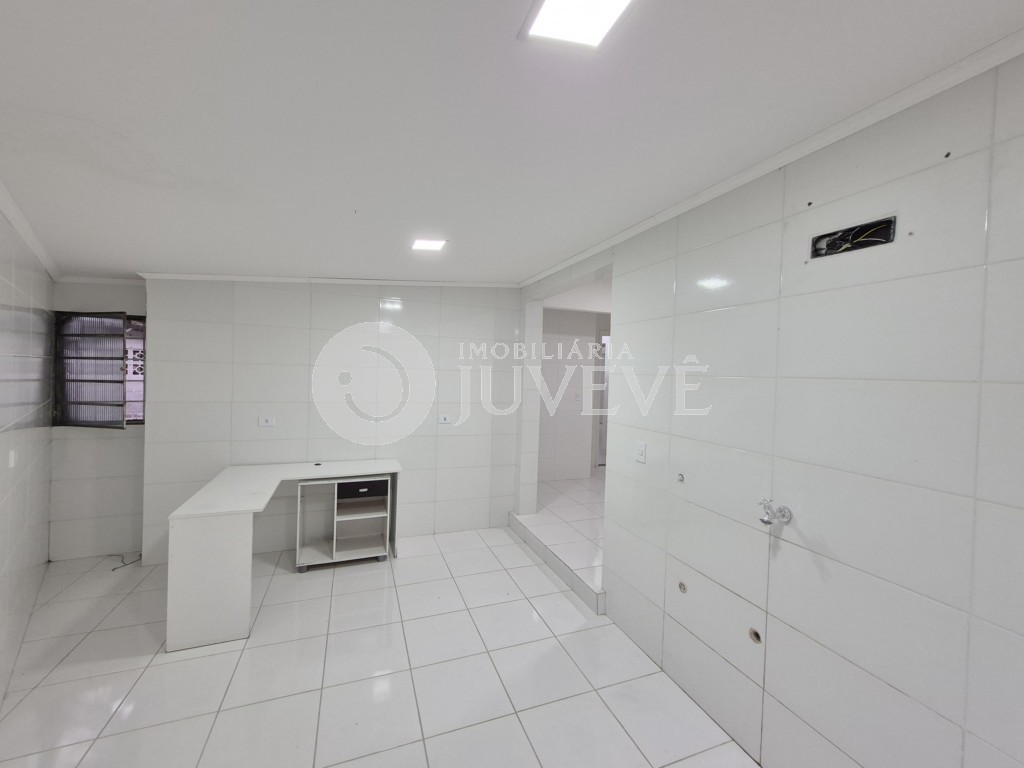 Casa Comercial