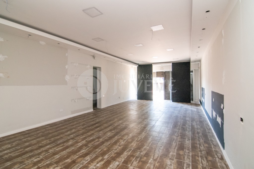 Casa Comercial
