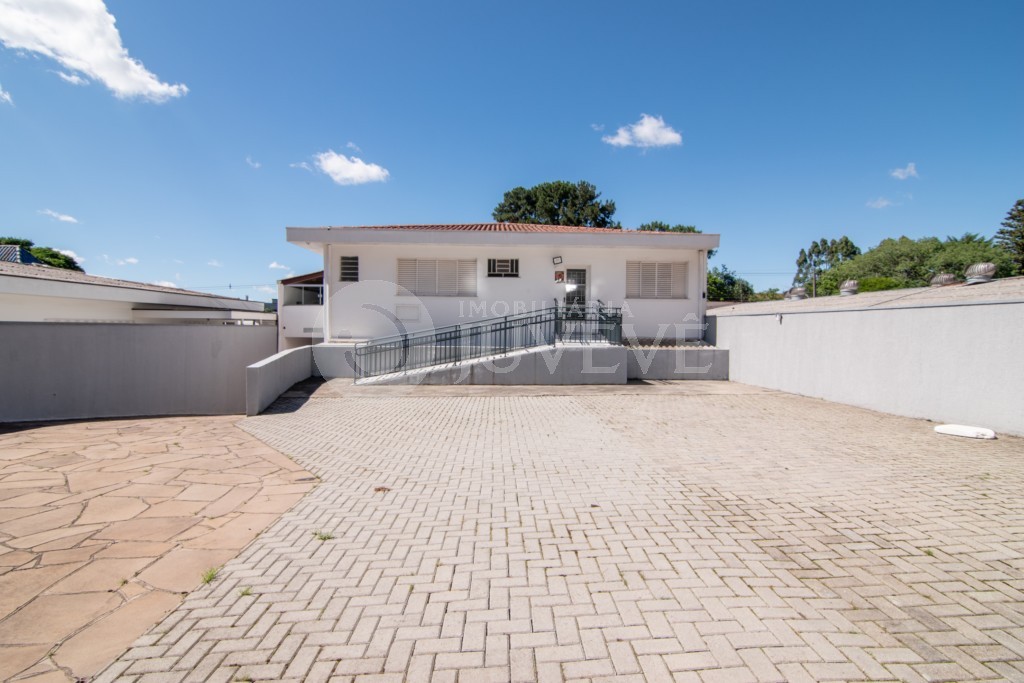 Casa Comercial