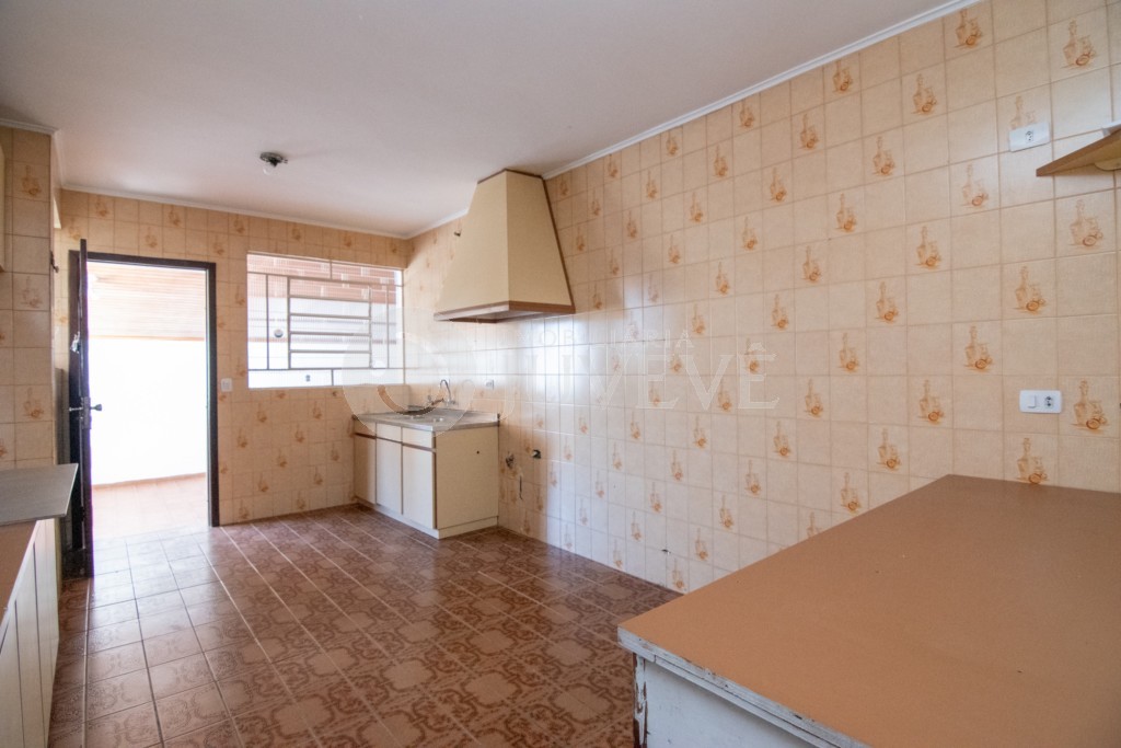 Casa Comercial