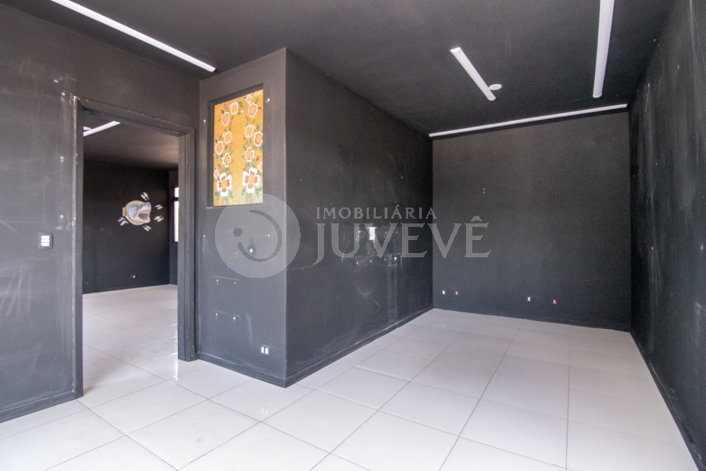 Casa Comercial