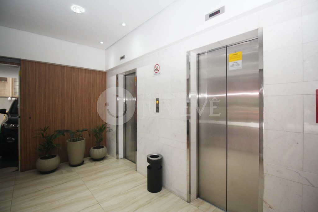 Cjto Comercial/sala