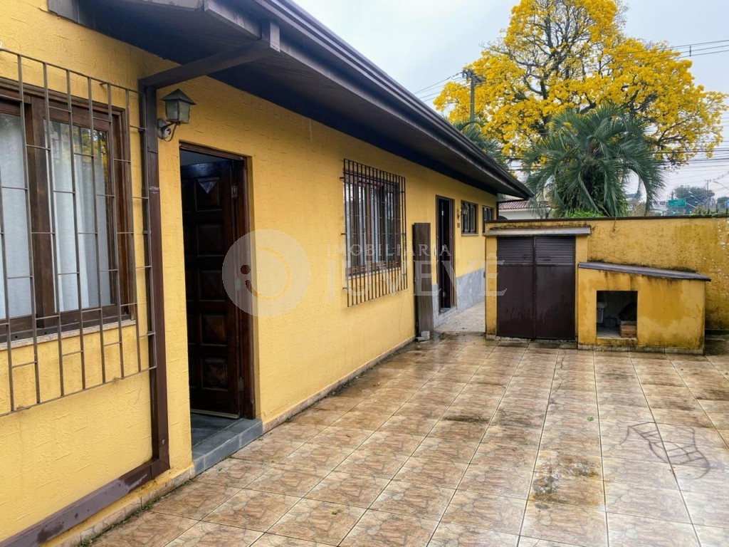 Casa Comercial