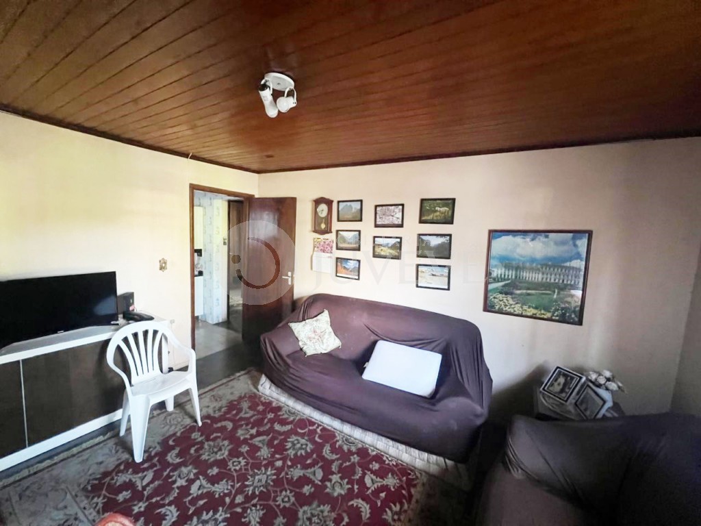 Casa Comercial