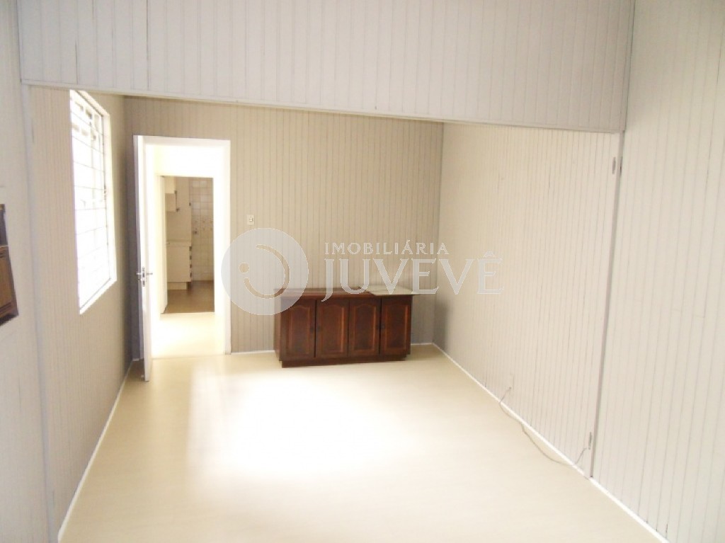 Casa Comercial