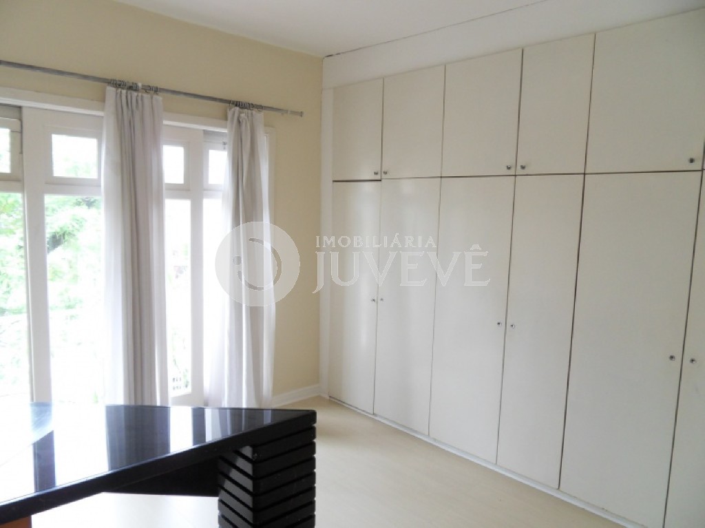 Casa Comercial