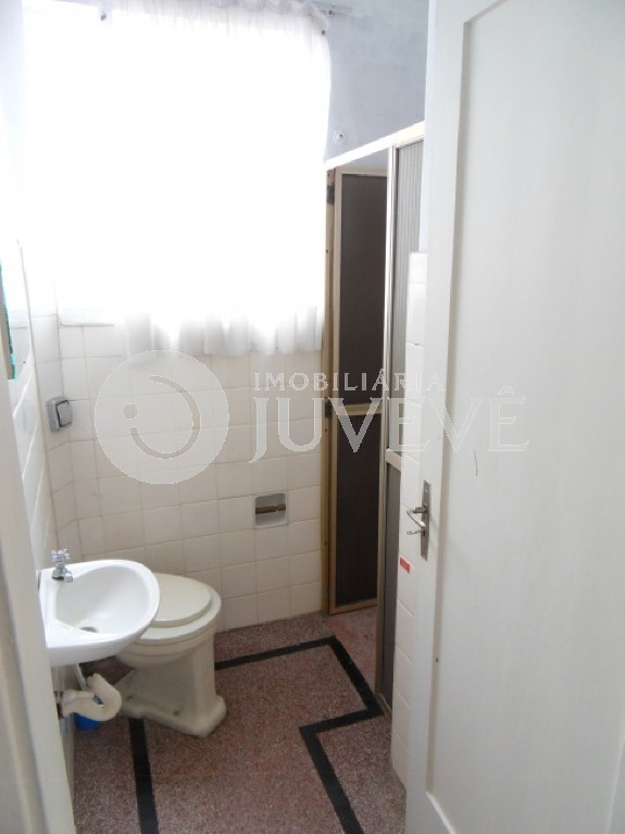 Casa Comercial