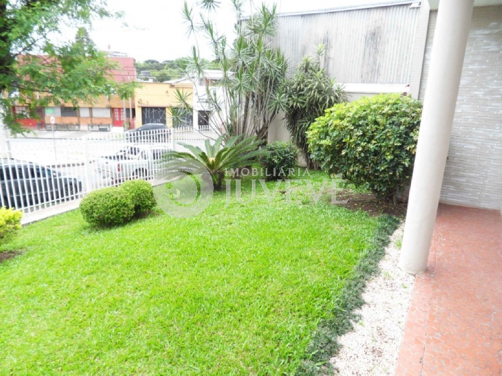 Casa Comercial