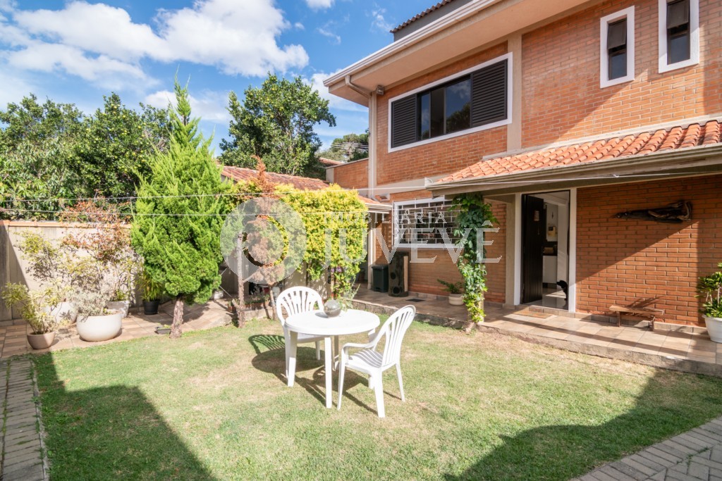 Casa Residencial