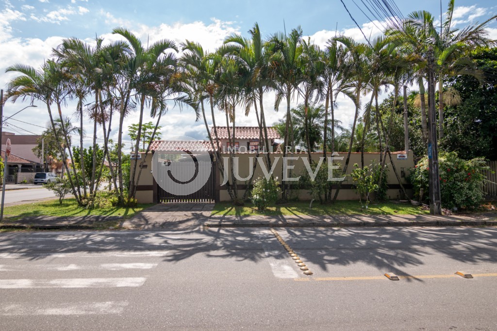 Casa Residencial