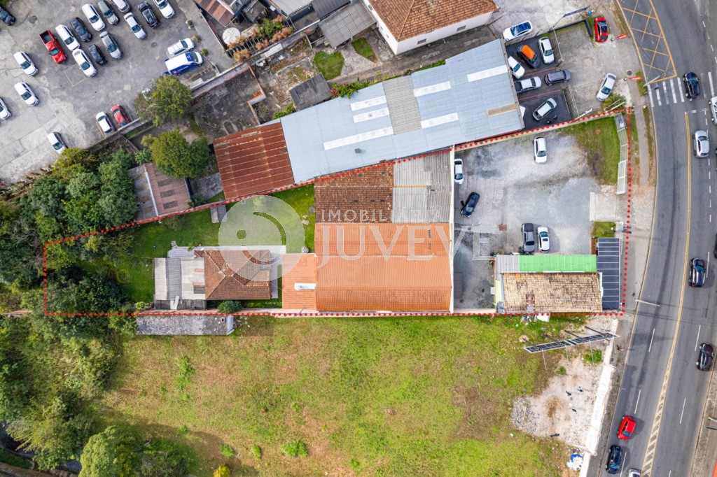 Casa Comercial
