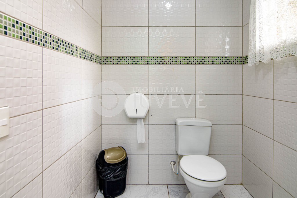 Casa Comercial