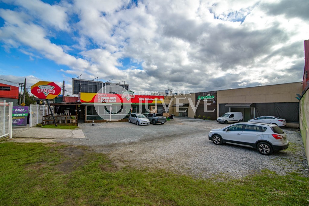 Casa Comercial