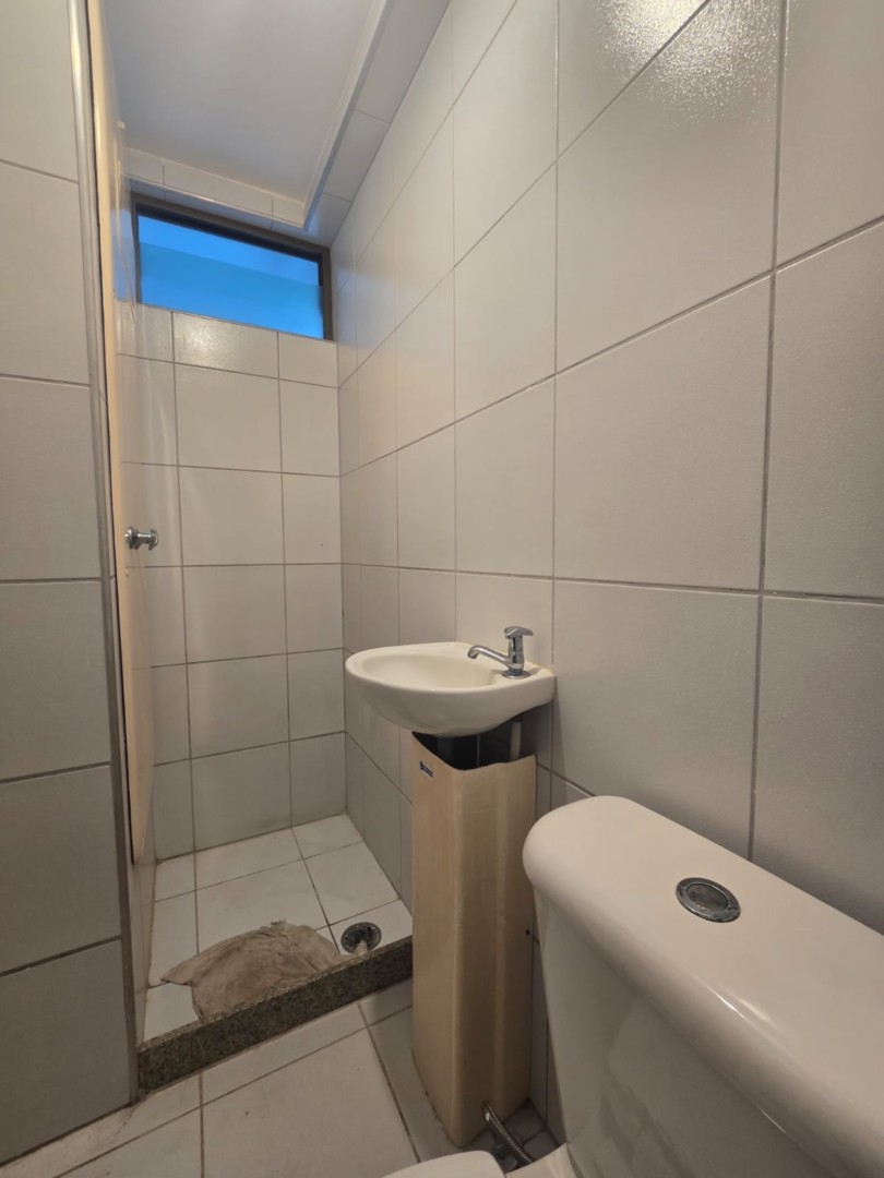 WhatsApp Image 2025-10-28 at 17.23.06.jpeg