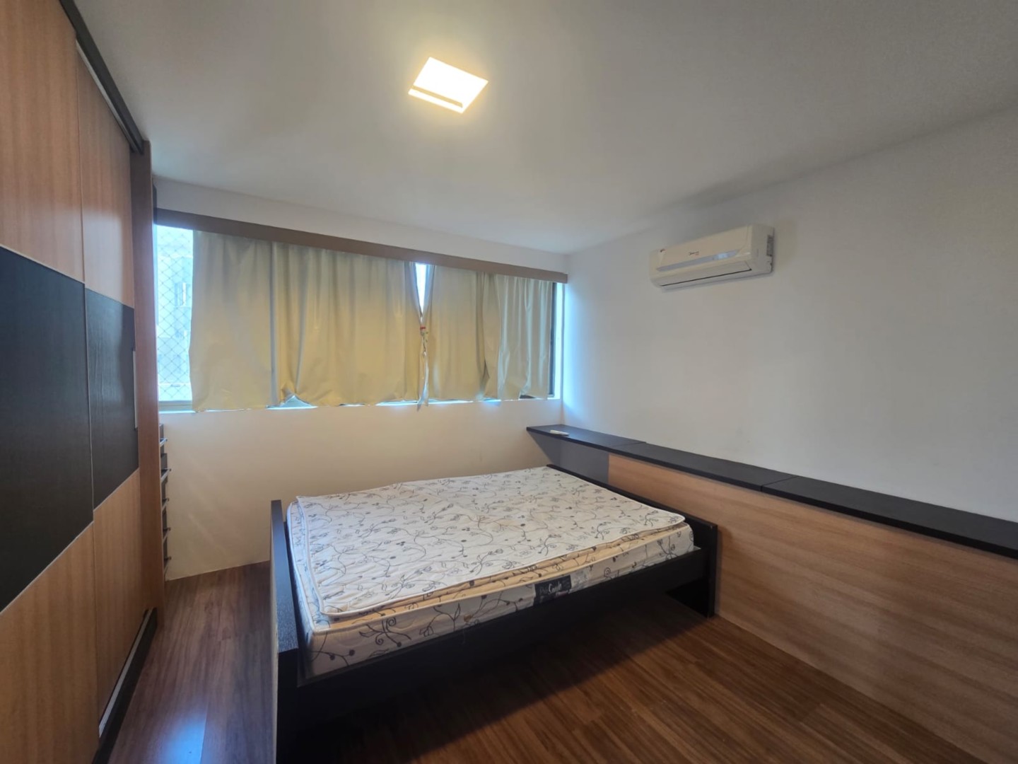 WhatsApp Image 2025-10-28 at 17.23.07 (2).jpeg