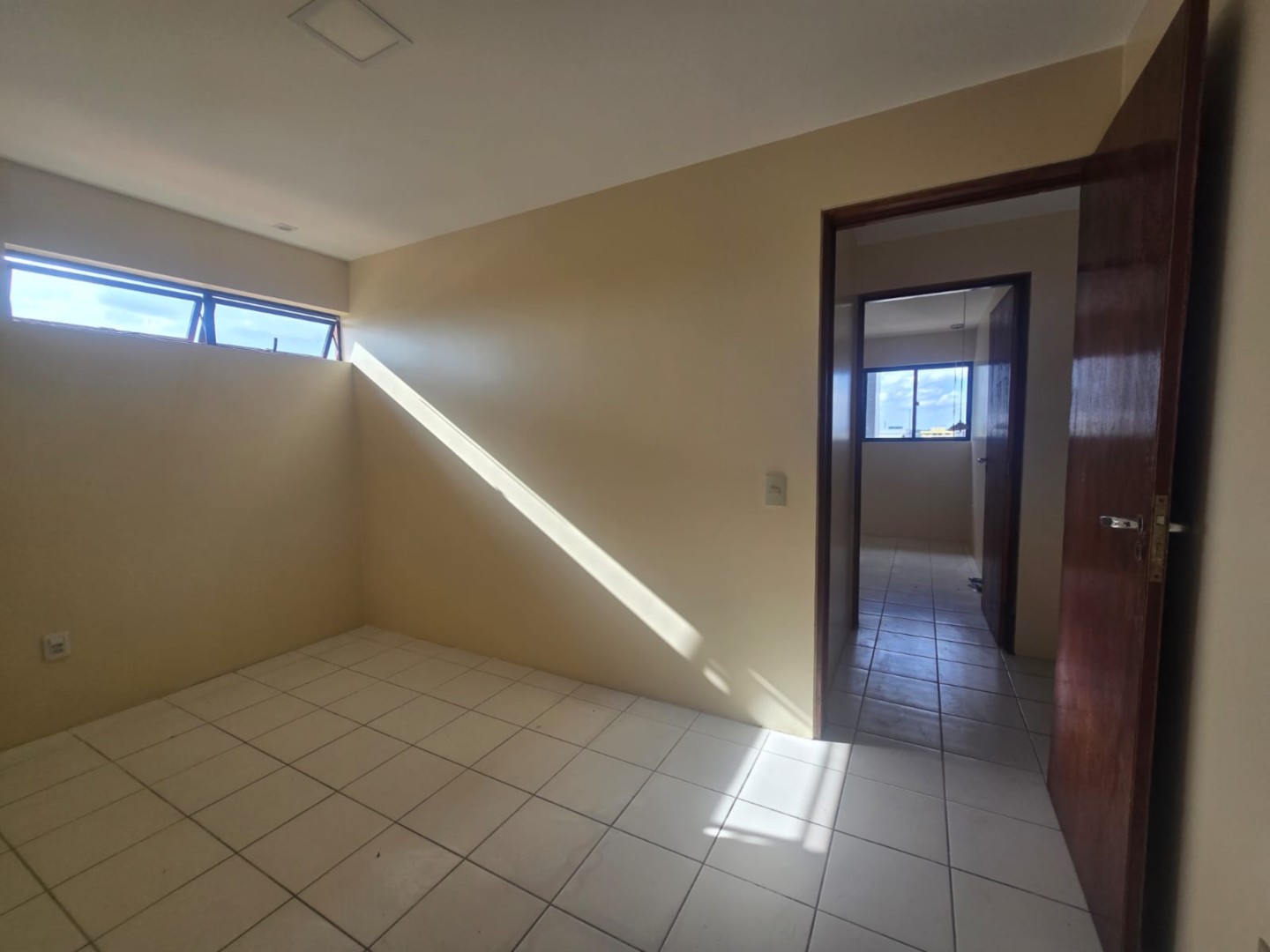 WhatsApp Image 2026-01-06 at 15.29.42 (1).jpeg