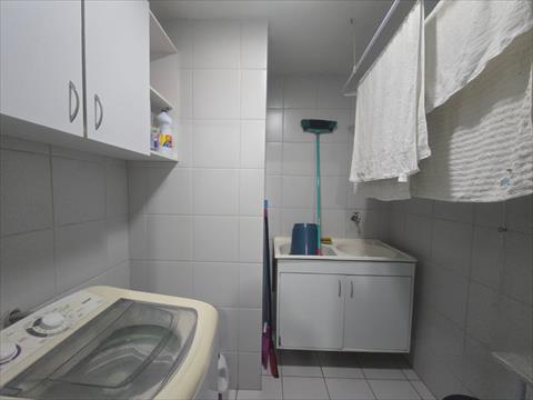 Apartamento para locacao no Universitario em Caruaru com 0m² por R$ 2.000,00