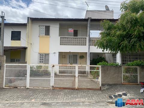 Apartamento para locacao no Kennedy em Caruaru com 0m² por R$ 700,00