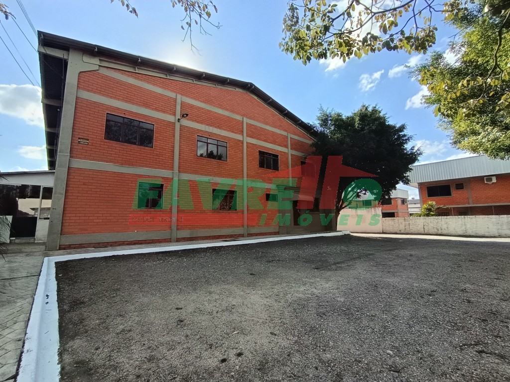 Barracão/Galpão para alugar em Cidade Industrial, Curitiba — Portal Chave Fácil