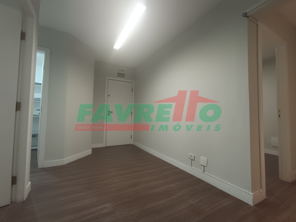 Comercial para alugar em Alto Da Gloria, Curitiba — Imobiliária Razão