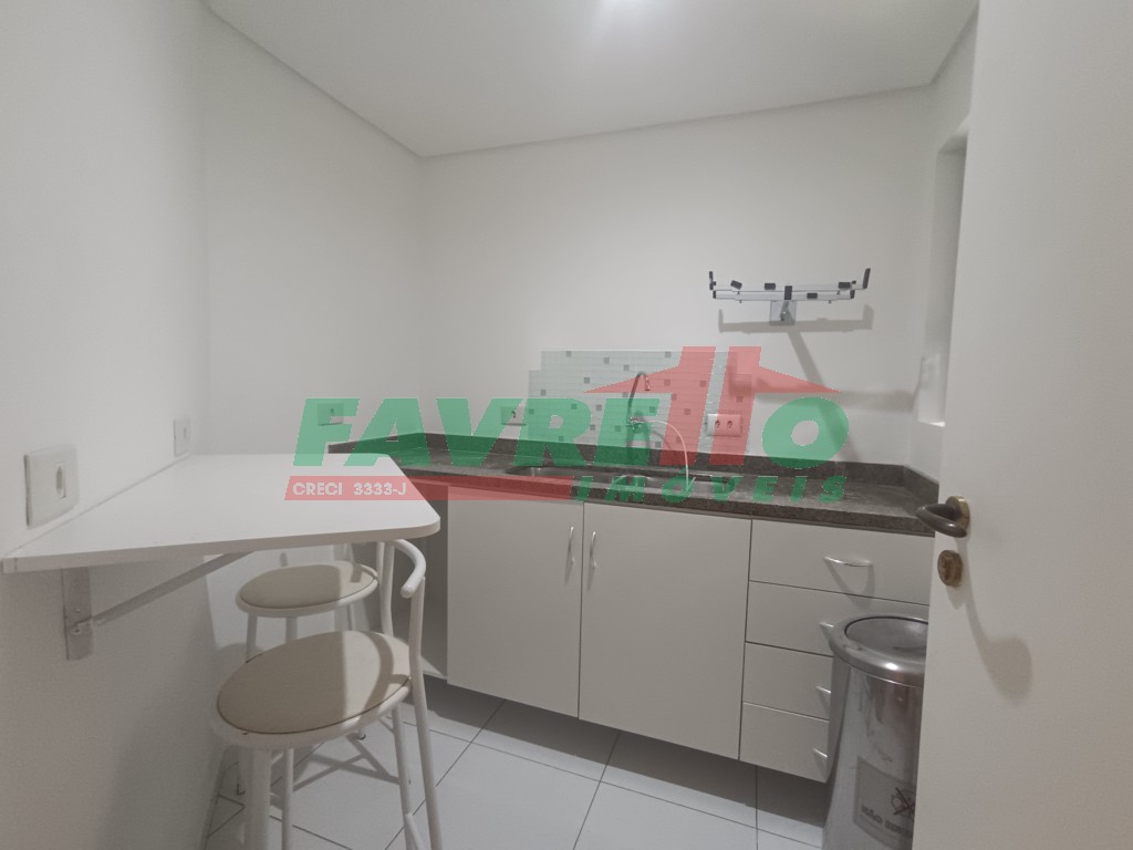 Comercial para alugar em Alto Da Gloria, Curitiba — Imobiliária Razão