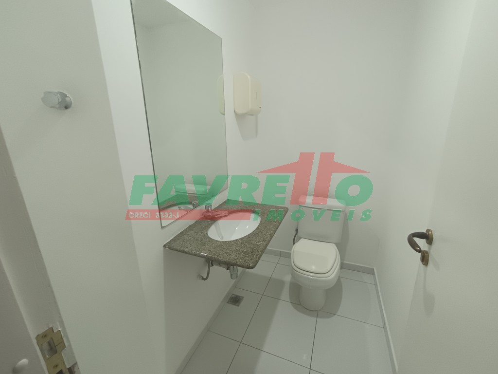 Comercial para alugar em Alto Da Gloria, Curitiba — Imobiliária Razão