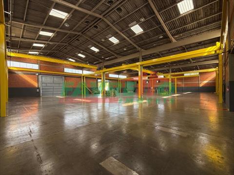 Barracão para locacao no Cidade Industrial em Curitiba com 1.544,78m² por R$ 42.000,00
