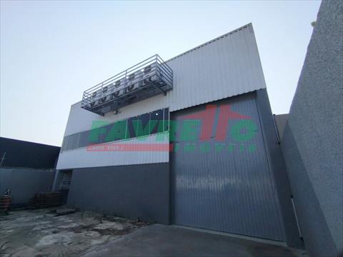 Barracão para vendalocacaovenda e locacao no Boqueirao em Curitiba com 463,00m² por R$ 3.000.000,0032.000,00