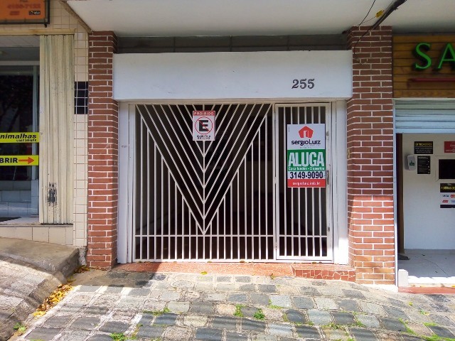 Casa para alugar em Centro, Curitiba — Portal Chave Fácil