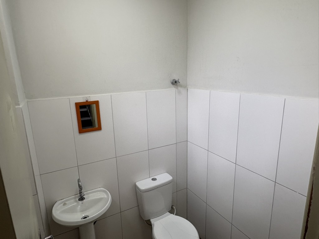 Ponto Comercial/Loja para alugar em Fazendinha, Curitiba — Portal Chave Fácil
