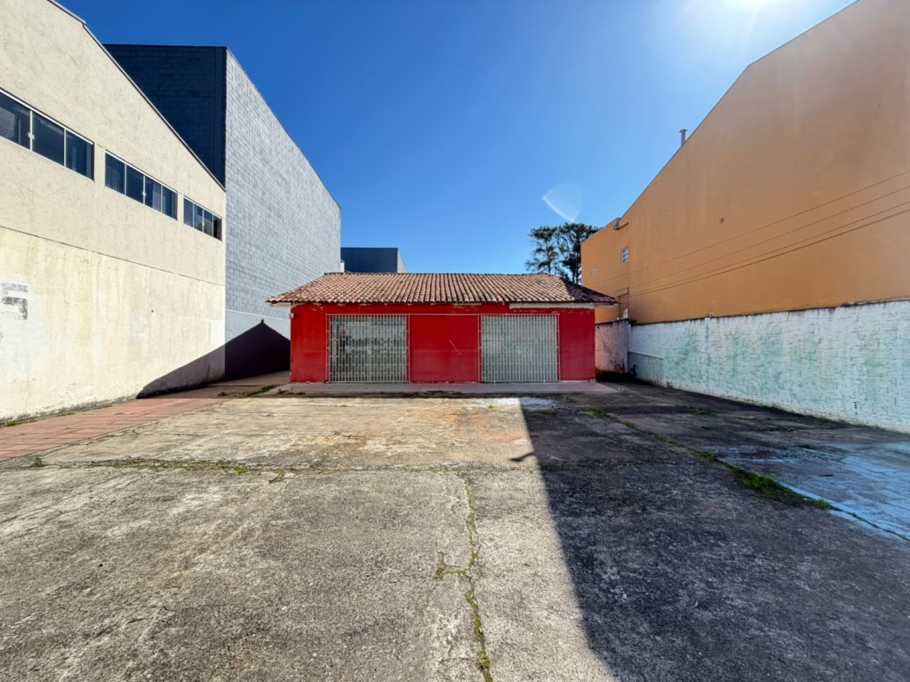 Loja para alugar em Boqueirao, Curitiba — Portal Chave Fácil