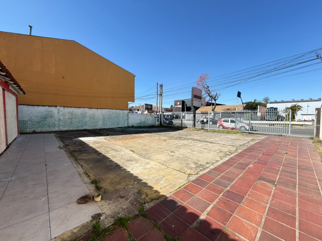 Loja para alugar em Boqueirao, Curitiba — Portal Chave Fácil