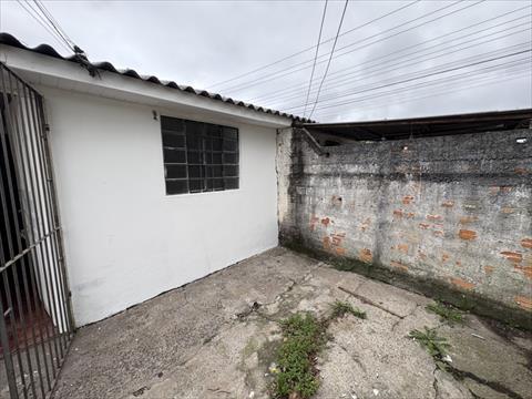Casa Residencial para locacao no Cajuru em Curitiba com 53m² por R$ 1.200,00