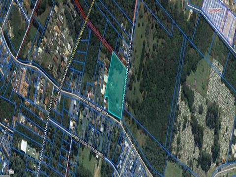 Terreno para venda no Santa Candida em Curitiba com 15,492m² por R$ 18.590.400,00