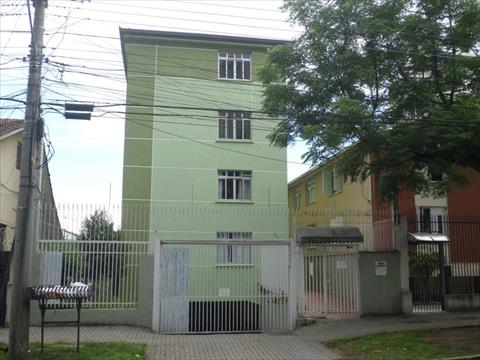 Apartamento para locacao no Reboucas em Curitiba com 103m² por R$ 2.000,00