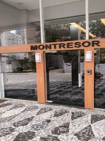 Apartamento para locacao no Agua Verde em Curitiba com 198,1m² por R$ 3.125,00