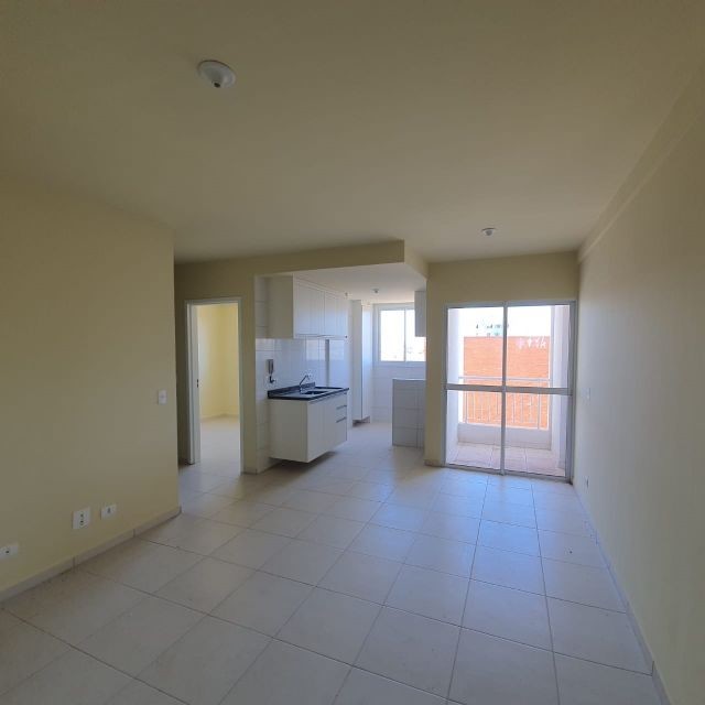 Apartamento para locacao no Vila Marumby em Maringa com 0m² por R$ 1.800,00