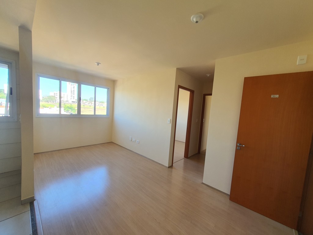 Apartamento para locacao no Jardim Aclimacao em Maringa com 91,37m² por R$ 1.600,00