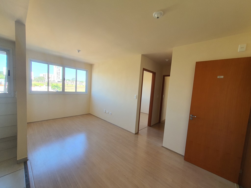 Apartamento para locacao no Jardim Aclimacao em Maringa com 91,37m² por R$ 1.800,00