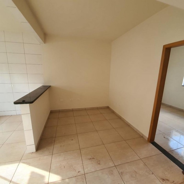 Casa Residencial para locacao no Parque Residencial Nova a em Sarandi com 0m² por R$ 700,00