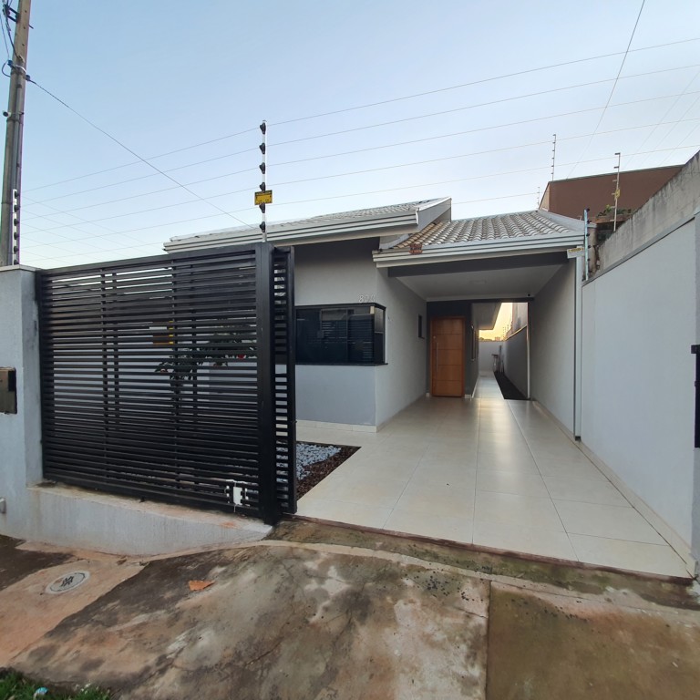 Casa Residencial para venda no Jardim Sao Paulo em Maringa com 150,1m² por R$ 350.000,00