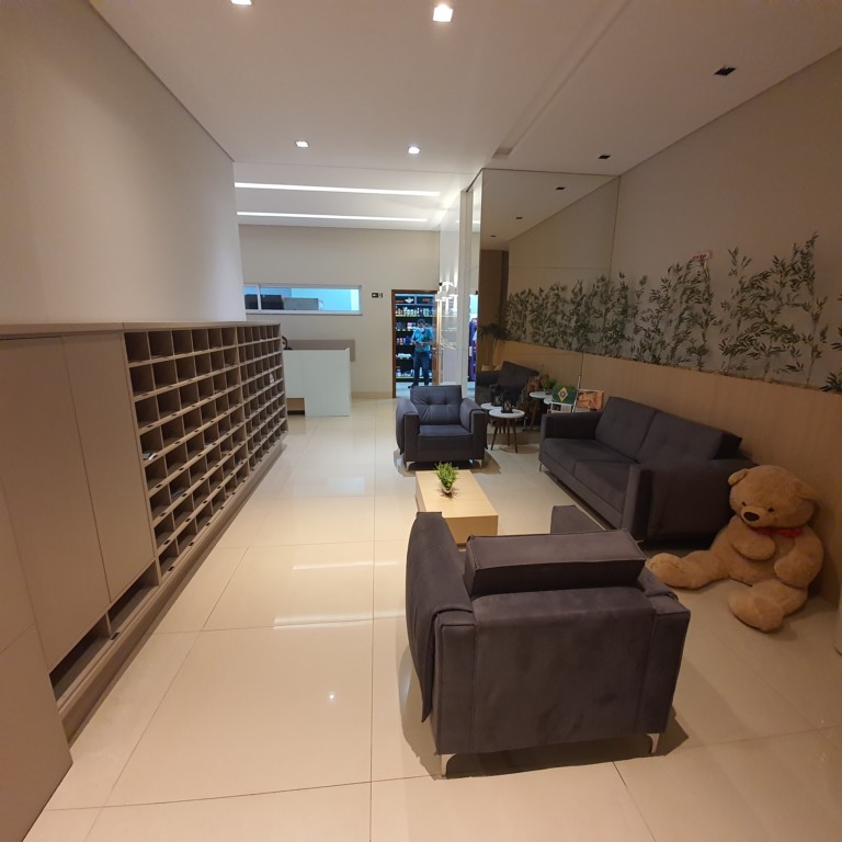 Apartamento para locacao no Zona 01 em Maringa com 131,7m² por R$ 2.500,00