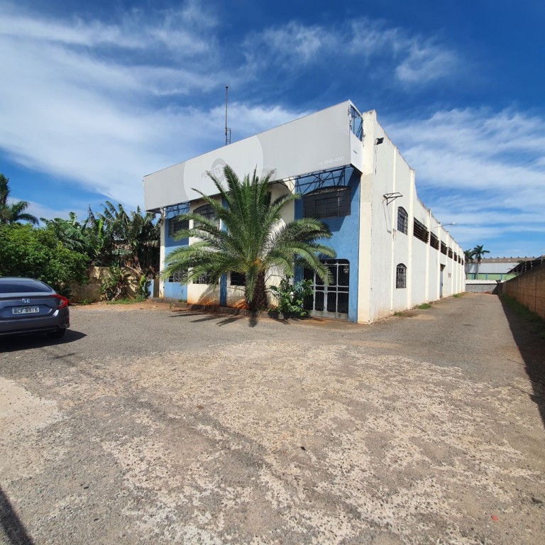 Barracão_galpão para locacao no Parque Industrial Bandeirantes em Maringa com 0m² por R$ 10.000,00