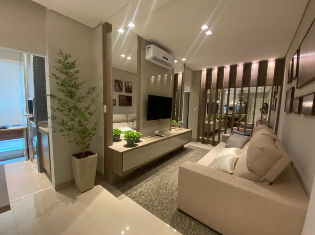 Apartamento para locacao no Zona 07 em Maringa com 100m² por R$ 3.300,00