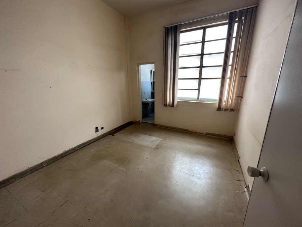 Cjto Comercial/sala para locacao no Zona 01 em Maringa com 29m² por R$ 400,00