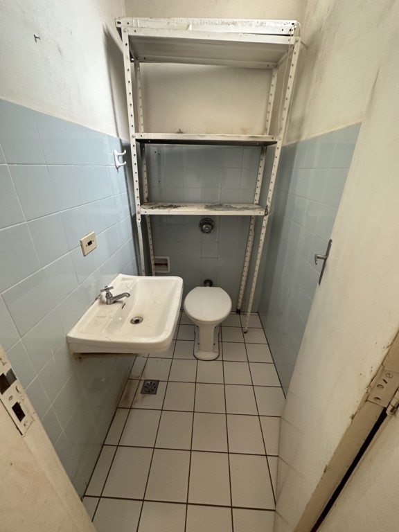 Cjto Comercial/sala para locacao no Zona 01 em Maringa com 29m² por R$ 400,00